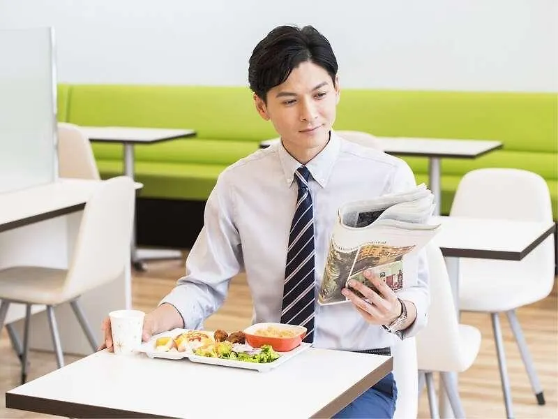 Comfort Hotel Shin-Osaka 3*, Osaka