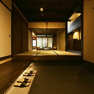 Kuraya Senbonsanjo Holiday home Kyoto